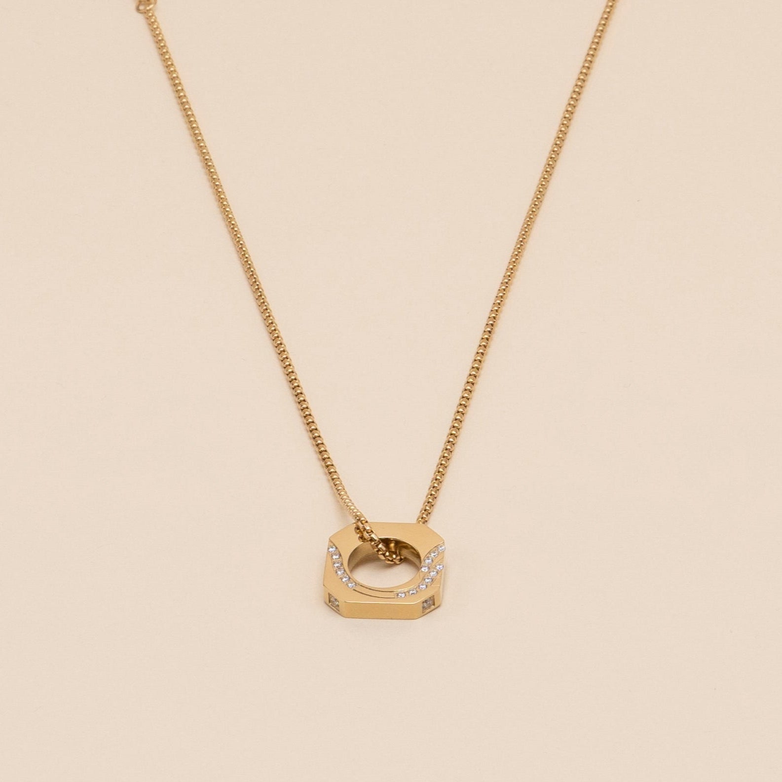 Venetian link necklace for matching jewellery