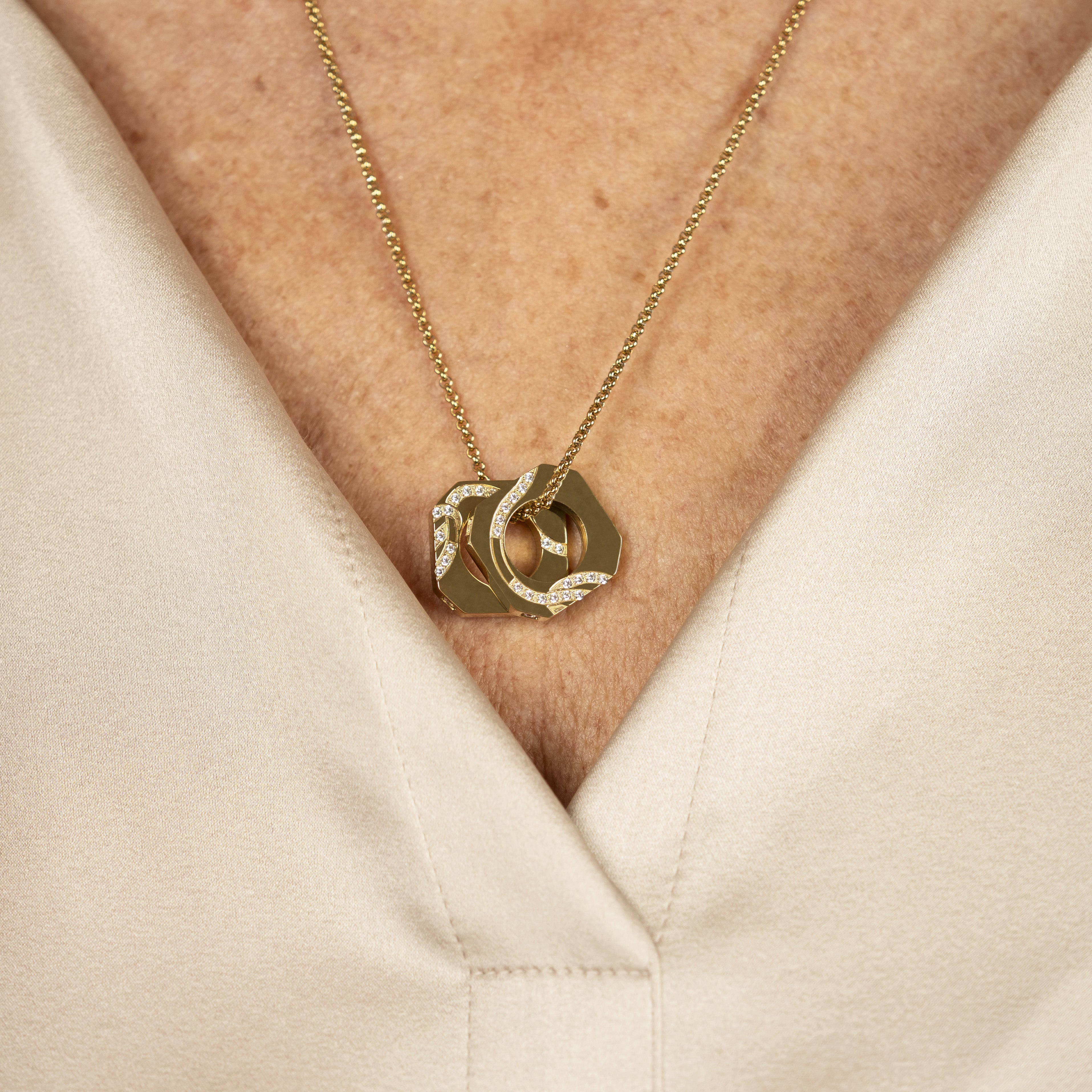 Rolò link necklace for matching jewellery